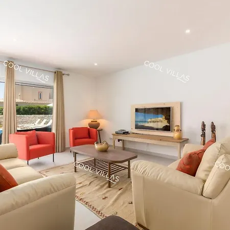 Alfazema - Heatable Pool Villa