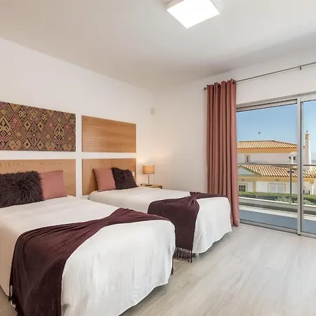 Βίλα Alfazema - Heatable Pool