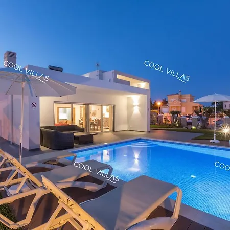 Alfazema - Heatable Pool Villa